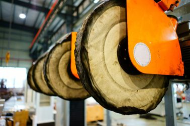 Αγορά Πλήρεις αυτόματες διαστάσεις μηχανών 4400*3400*2900 στίλβωσης για τη λαβή Lockset πορτών ηλεκτρονική κατασκευή